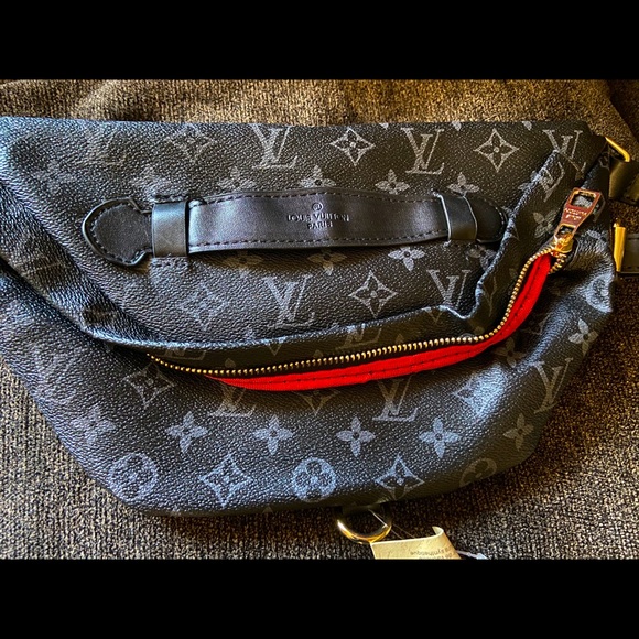 Hand bags Replicas - Picture 1 of 4